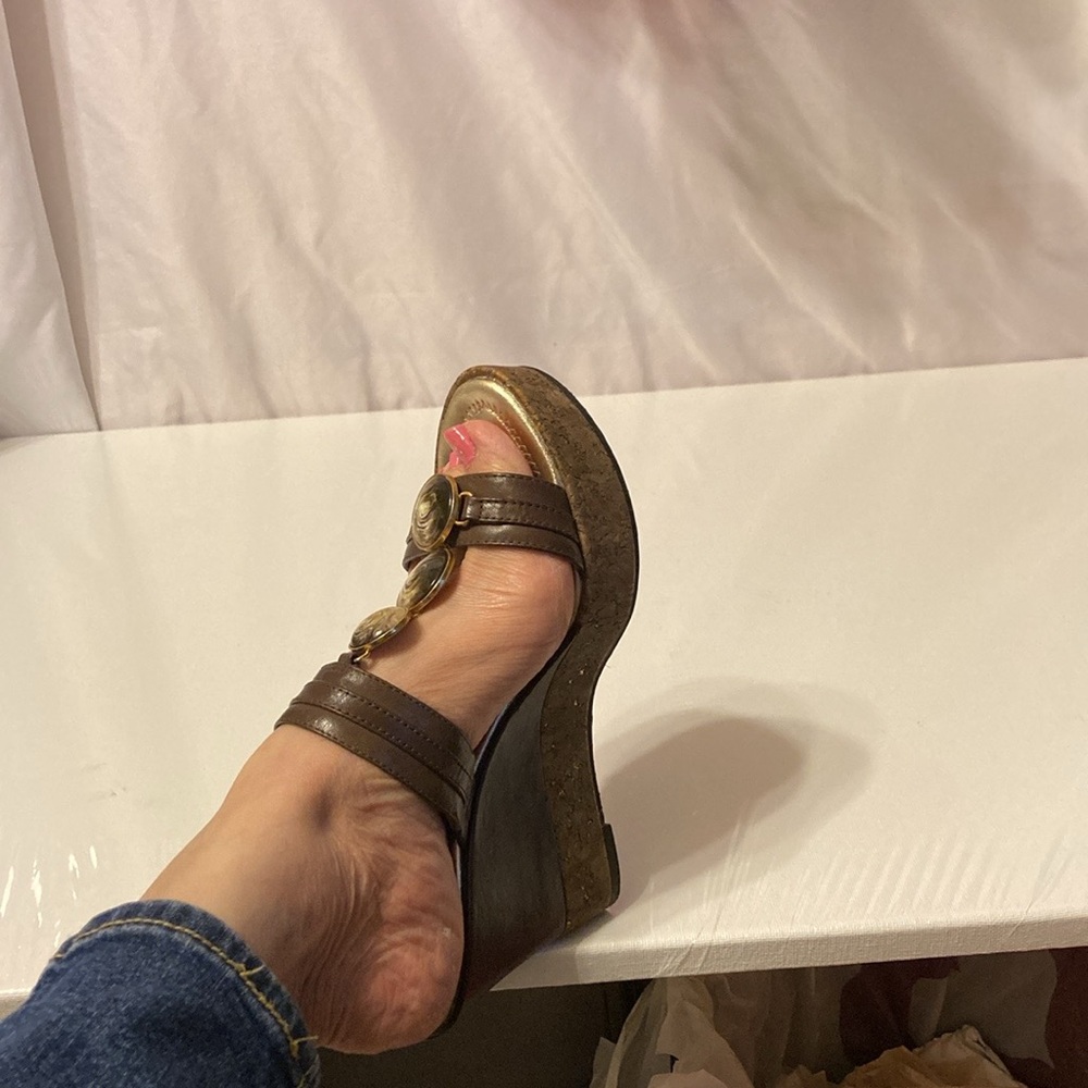 Antonio Melani Leather Wedge Heel Sandals - Picture 11 of 11